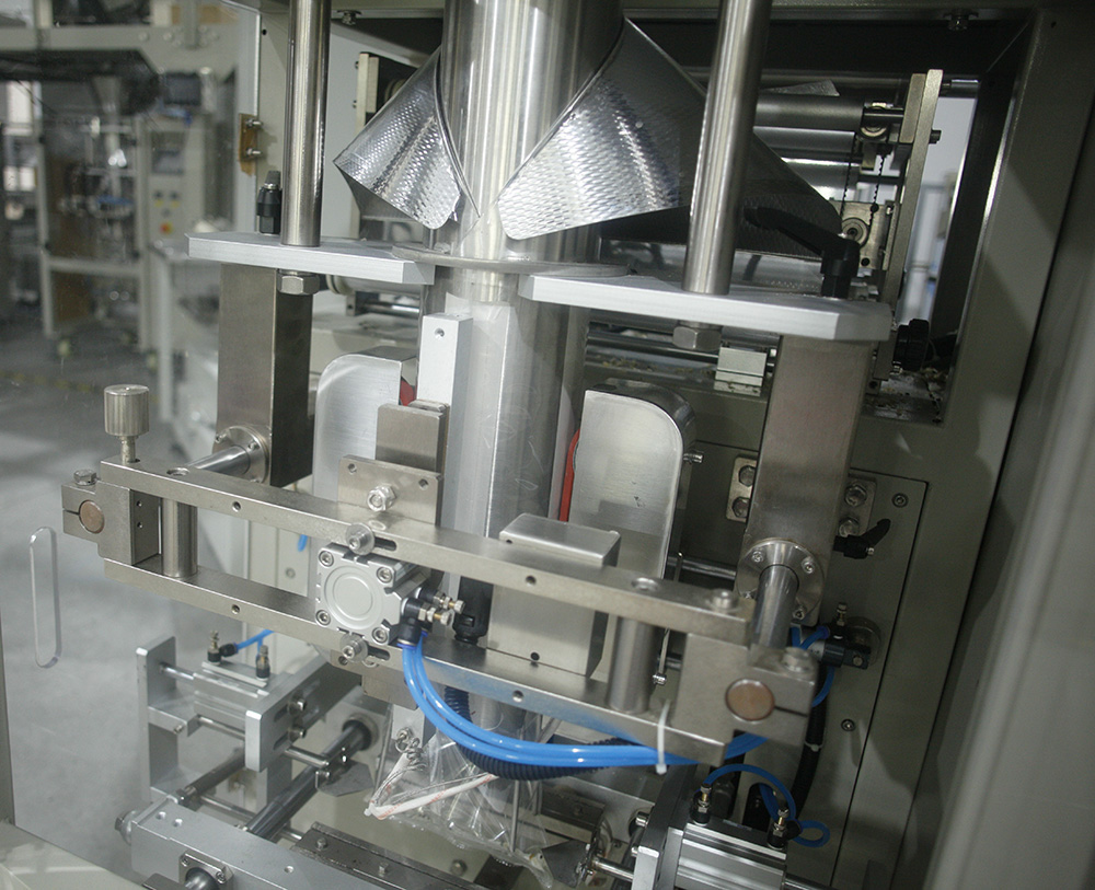 Automatyczna maszyna pakująca do proszku do prania w kubkach miarowych 12