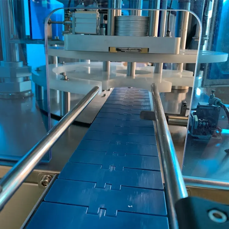 Modern sealing machines customized | Smart Weigh 2