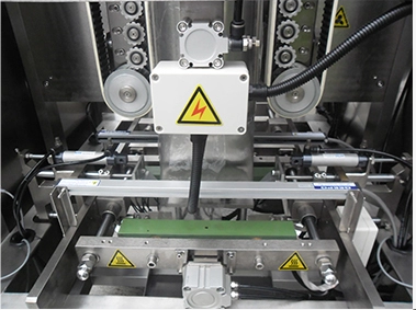 Multifunction dry fruit filling machine price pillow bag vertical packing system for snacks 10