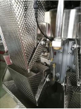 Máy đóng gói đường, gạo, muối 1-5kg 13