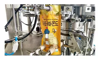 High accuracy filling beef jerky rotary packaging machine dry meat pieces packing machine with multi head weigher 14