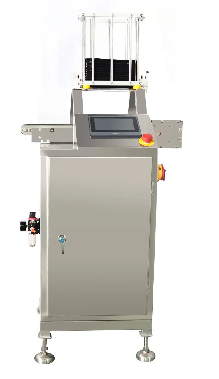 Smart Weigh | Cost-effective tray wrapping machine  3