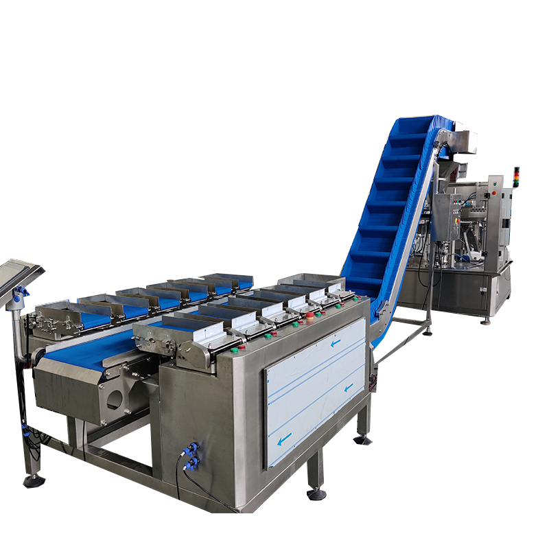 What advantages does a semi-automatic linear combination weigher have? 4
