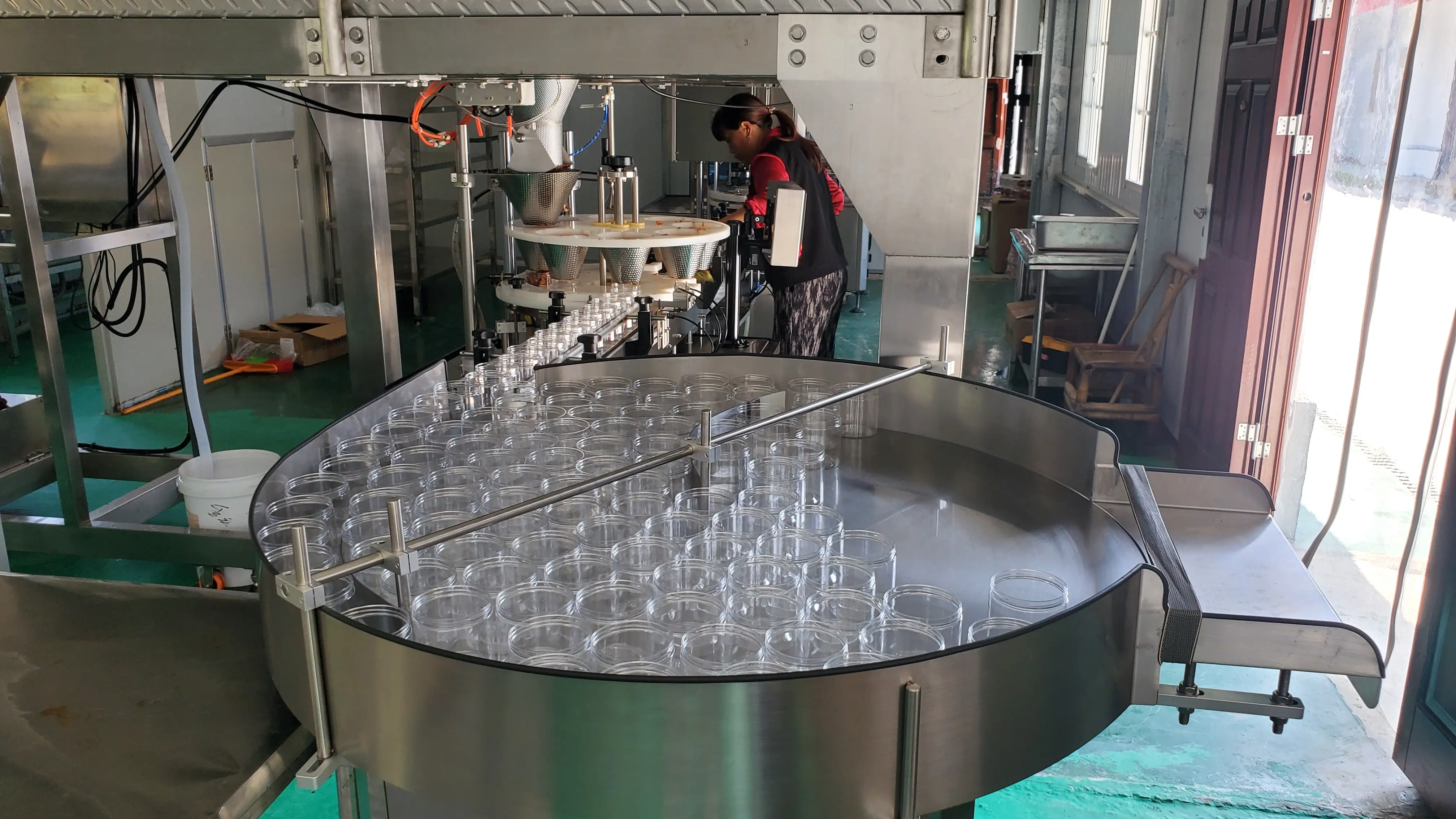 High End automatic bottle filling machine supply | Smart Weigh 5