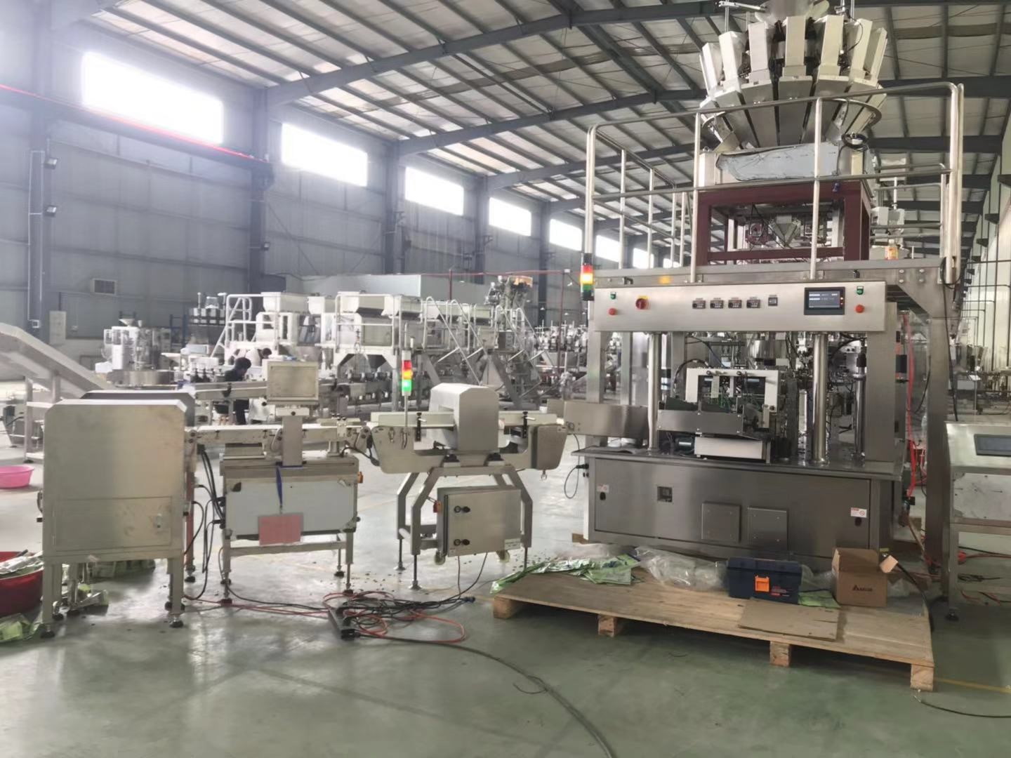 Мултифункционална машина за паковање махунарки од кикирикија са осам станица, ротациона машина за паковање унапред направљених кеса са двоструком кесом 8