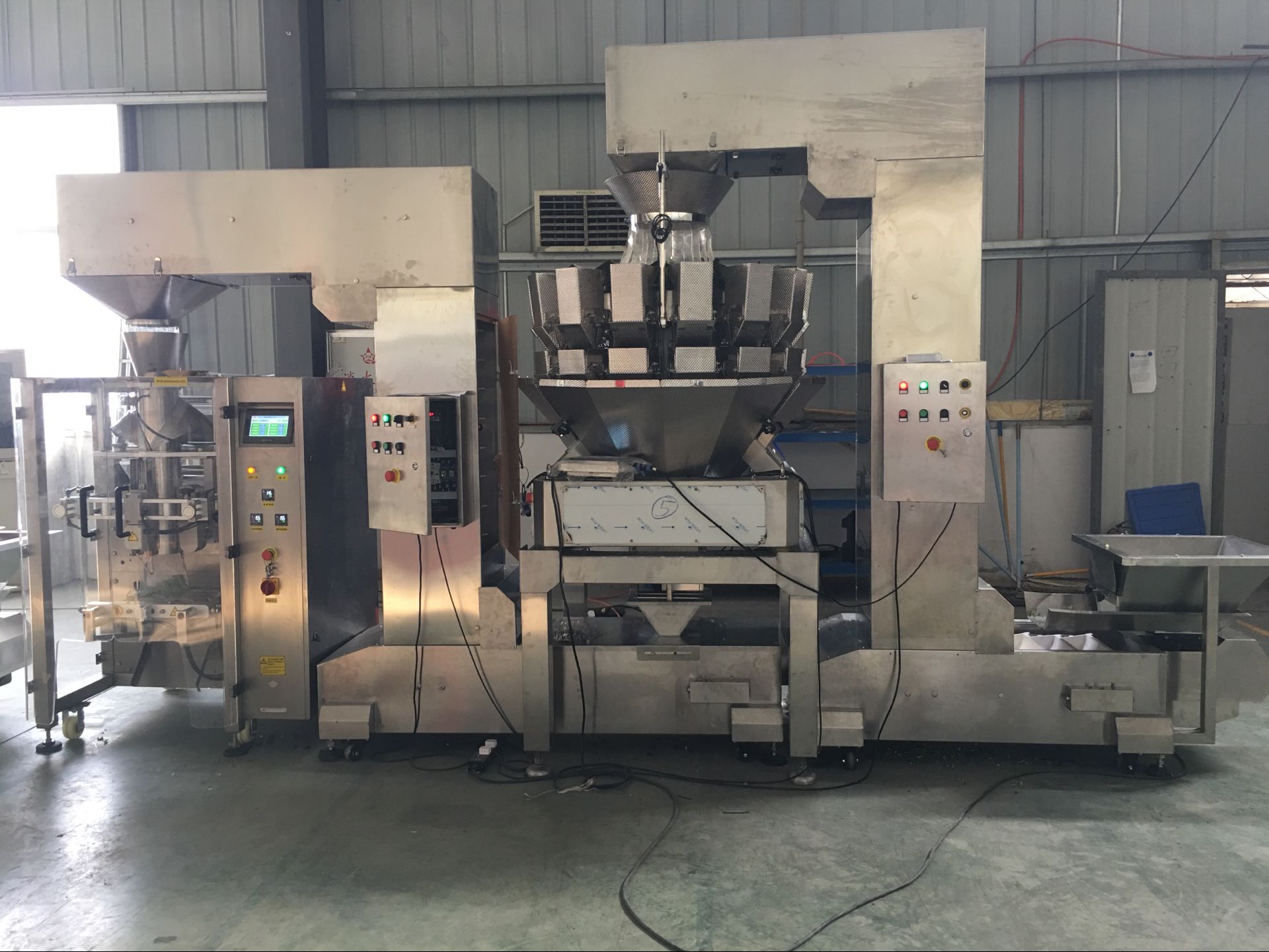 Why choose a secondary lift weighing and packaging system? 8