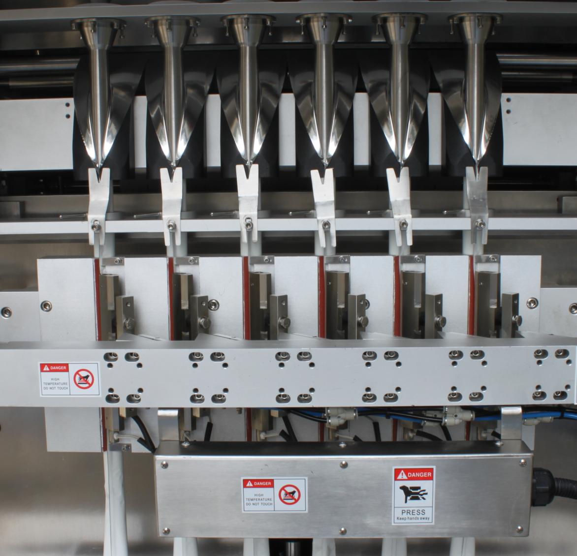 What function does a vertical multi-lane packaging machine have? 12