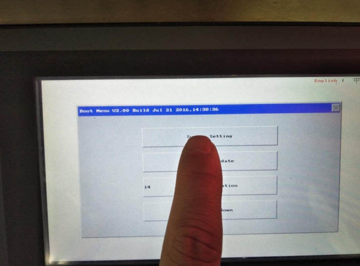 Como baixar um programa de um dispositivo USB para uma tela sensível ao toque Kinco 3