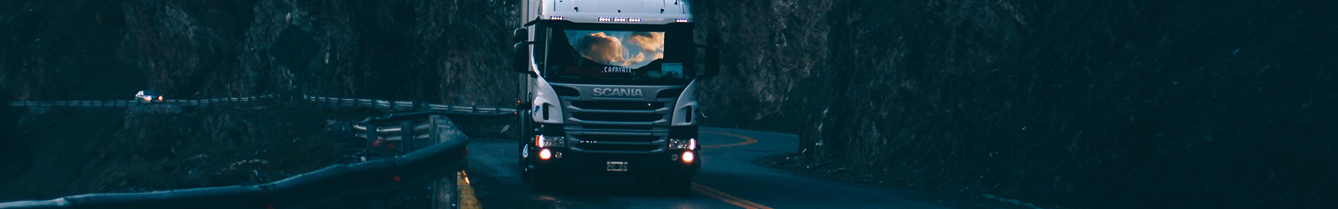 Quality Freightliner Rubber Molded Parts For after-sales market Manufacturer | PASSIONHOSE 21