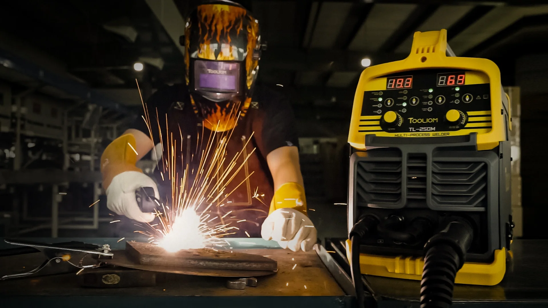 32mm I.D Fireproof Cloth Cover Wear-resistant Rubber Hose for Argon Welding 12