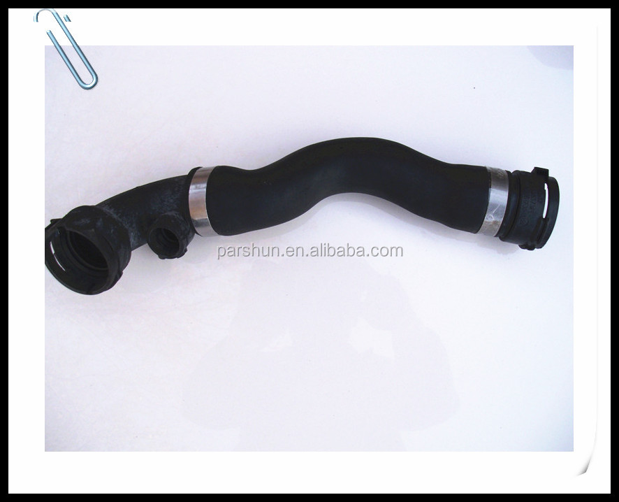 OEM 17127510952 Black Automotive EPDM Rubber Tube Car Engine Air Hose