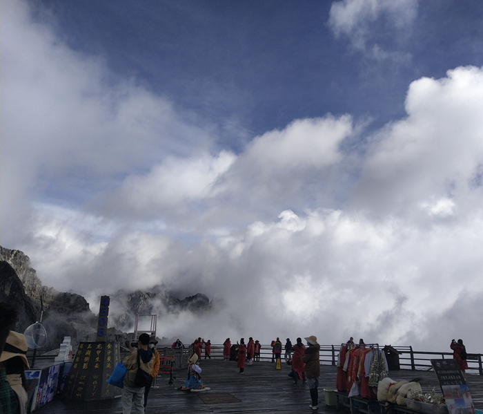 September, Some Treasured Moments in Yunan | PASSIONHOSE 3