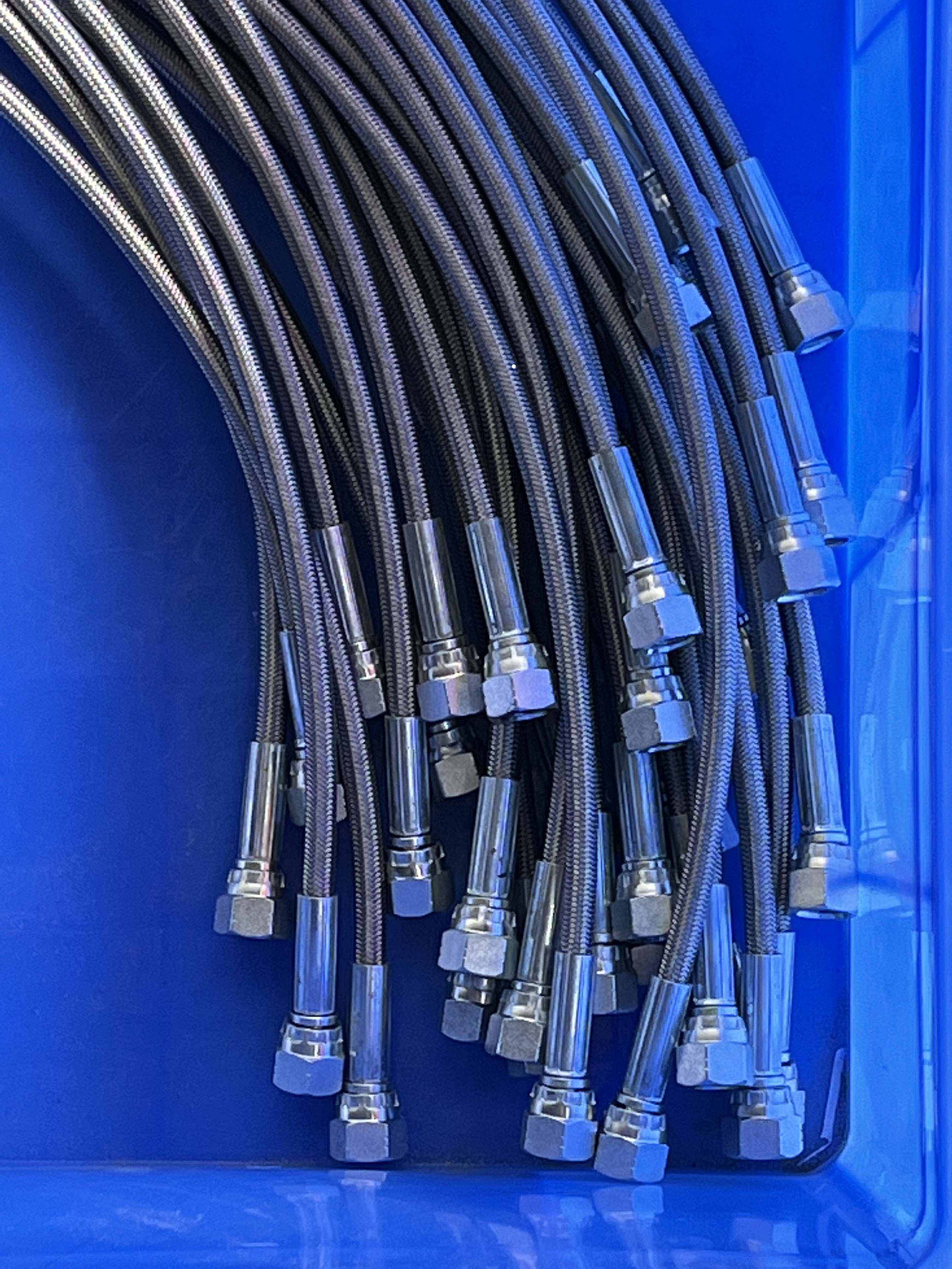 Custom PTFE Hose Assemblies 3