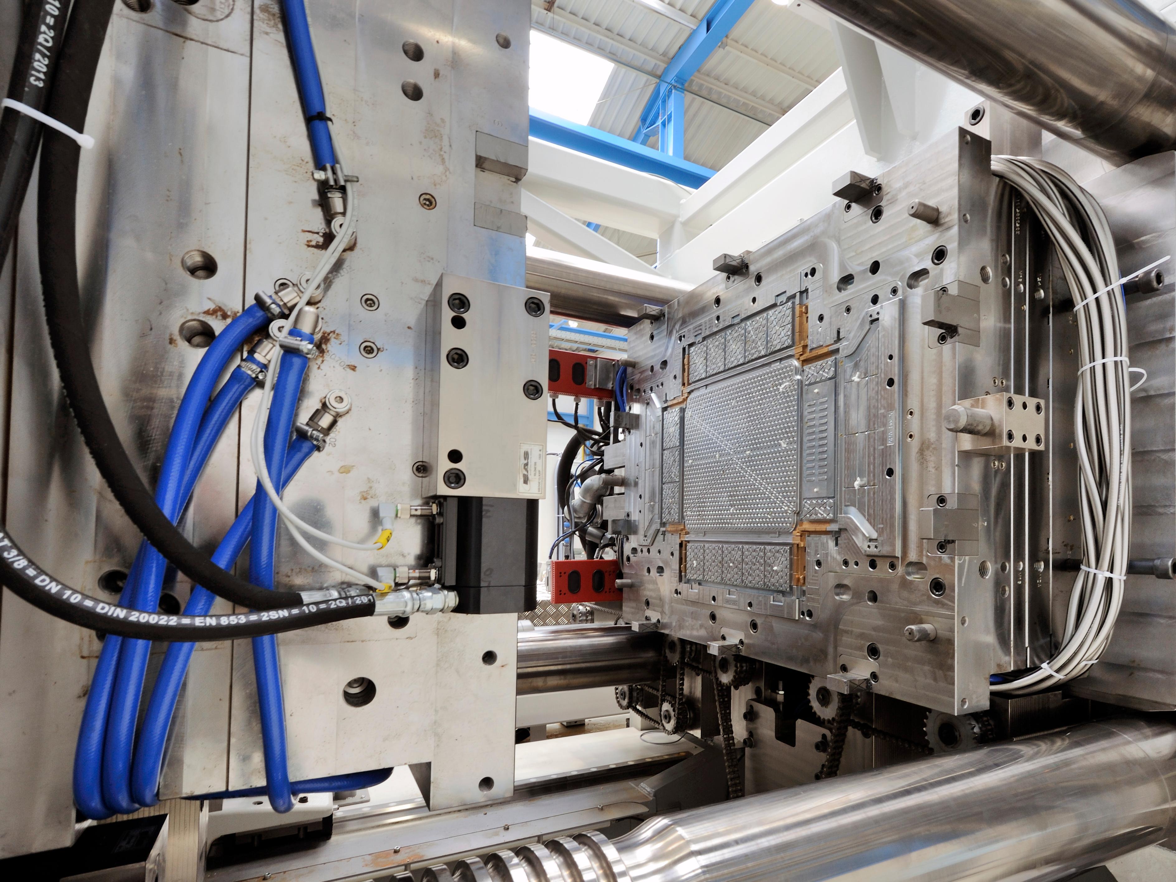 Non-Stick & Energy Saving PTFE Heater Tube for Injection Molding 16