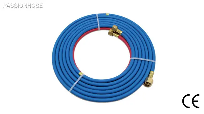 Fabrikant van op maat gemaakte rubberen slangen met aluminiumfolie | PASSIONHOSE 1