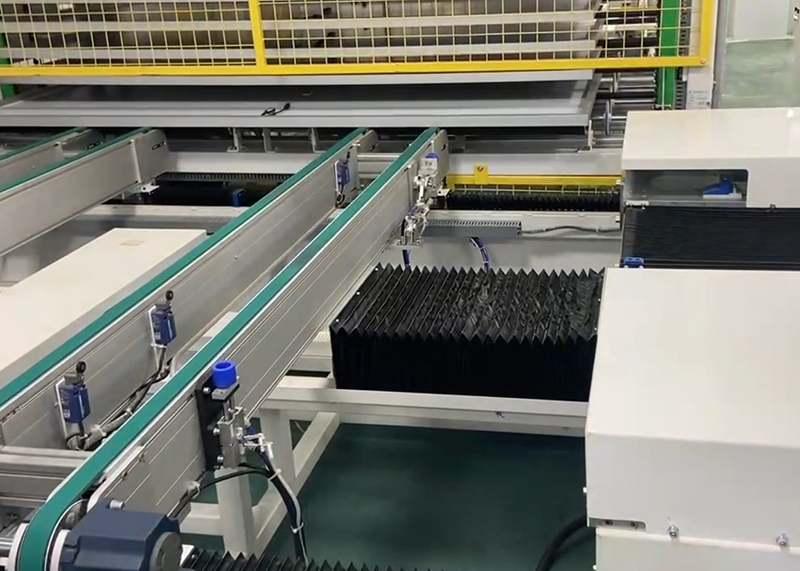 Foxtech Solar Monocrystalline 210mm 660W 670W half cut 132 cells solar panels manufacturer 8