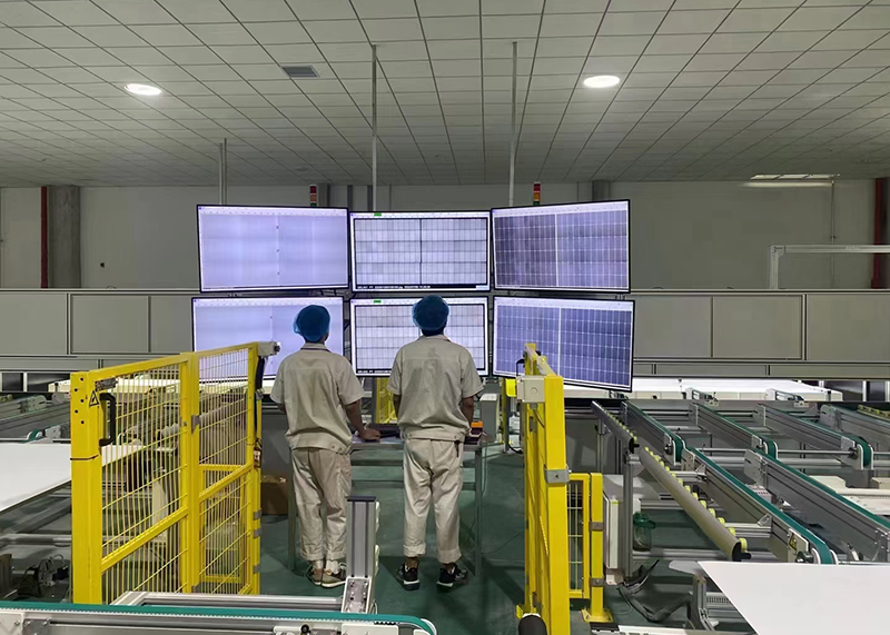 Foxtech Solar Monocrystalline 210mm 660W 670W half cut 132 cells solar panels manufacturer 4