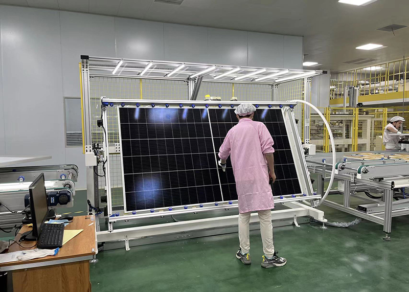 Foxtech Solar Monocrystalline 210mm 660W 670W half cut 132 cells solar panels manufacturer 6