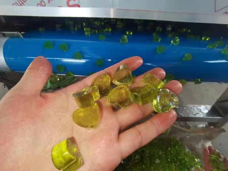 Heart Shape Gummy Candy Production Line GDQ300 15