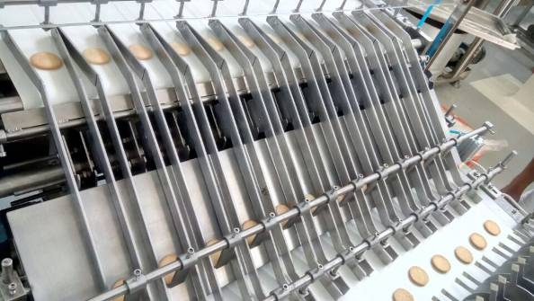 Yinrich cookie capping machine (Sandwich machine) JXJ600 ser 2