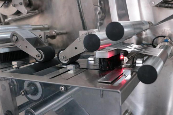 SW-300A Automatic Pillow Type Packing Machine 6