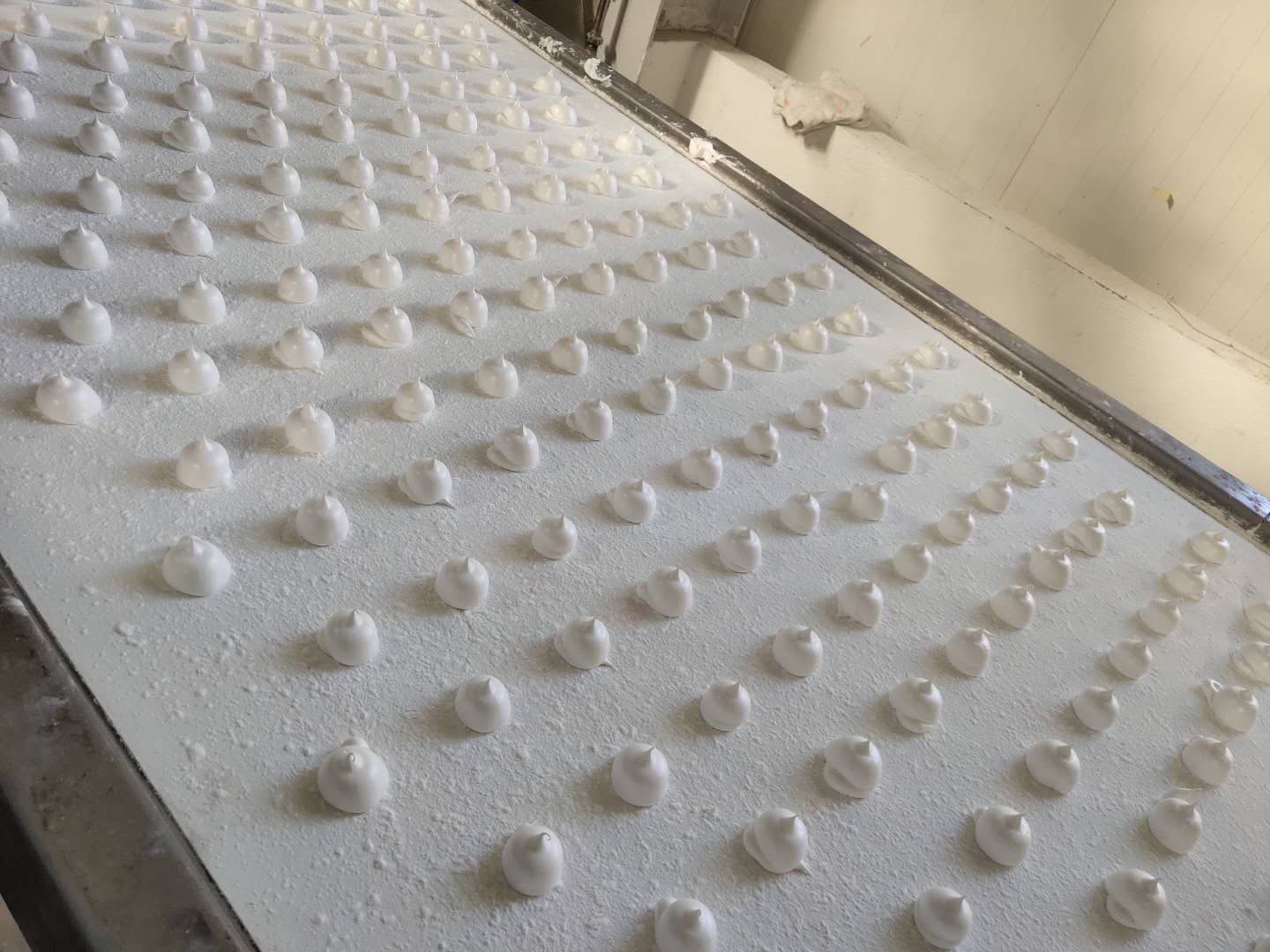 സാൻഡ്‌വിച്ച് കോട്ടൺ കാൻഡി പ്രൊഡക്ഷൻ ലൈൻ മാർഷ്മാലോ എക്സ്ട്രൂഡിംഗ് മെഷീൻ JZM120 5