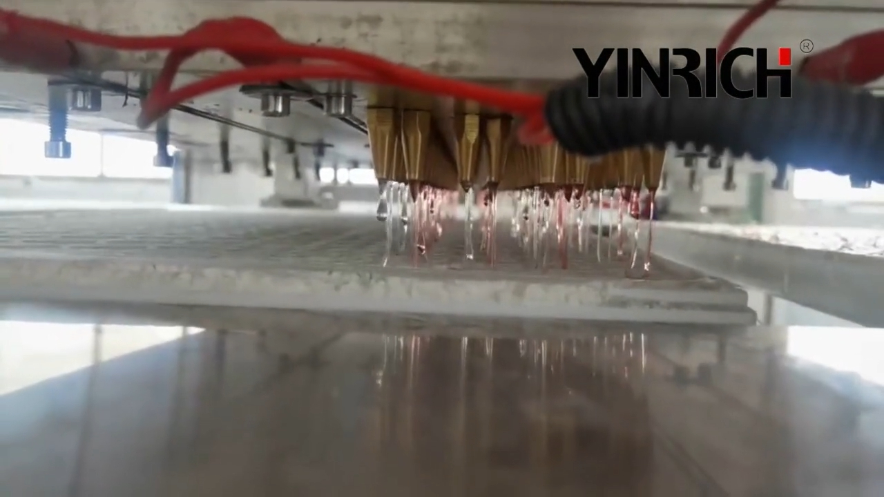 Barisan pengacuan kanji bentuk botol Cola 2