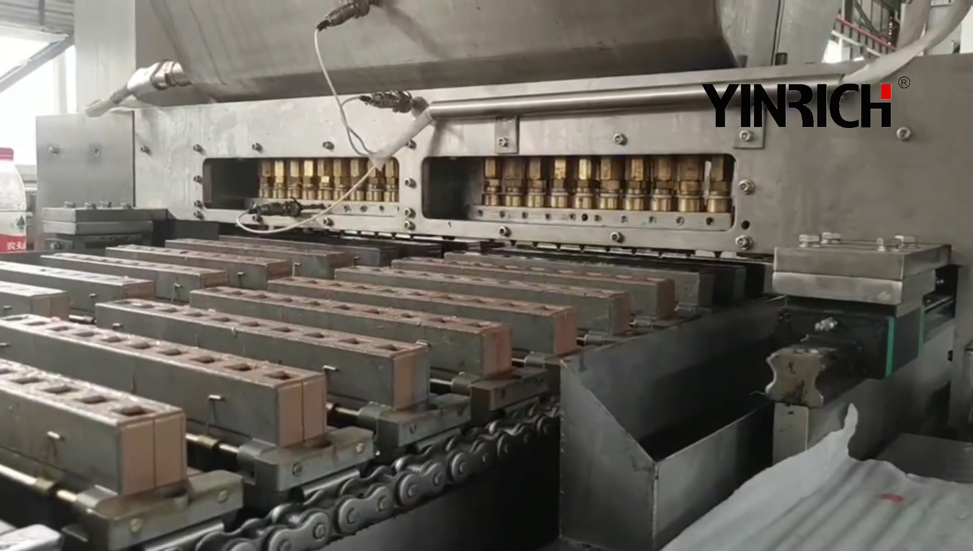 GDQ300 jelly candy production line with 3D mould 1