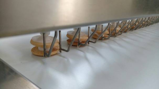 Automatic cookie capping machine-JXJ400 Series 3