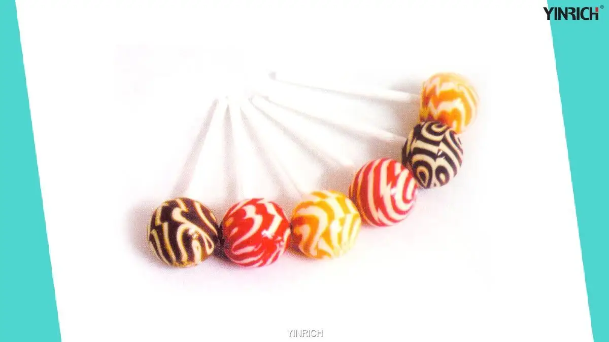 Linka na odkladanie lízaniek s automatickým systémom vkladania tyčiniek 1