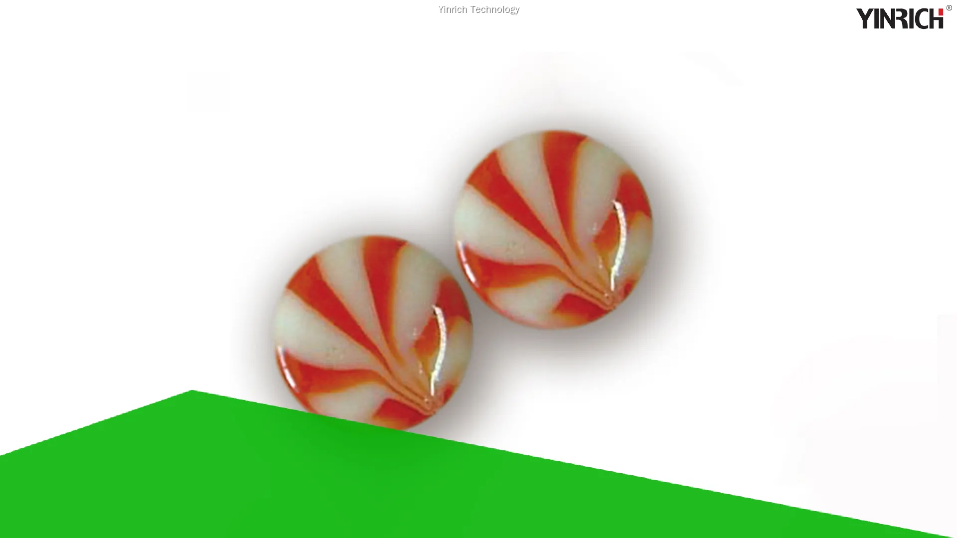 雙色條紋硬糖澆注機 - PLC控制，LED觸控面板 1