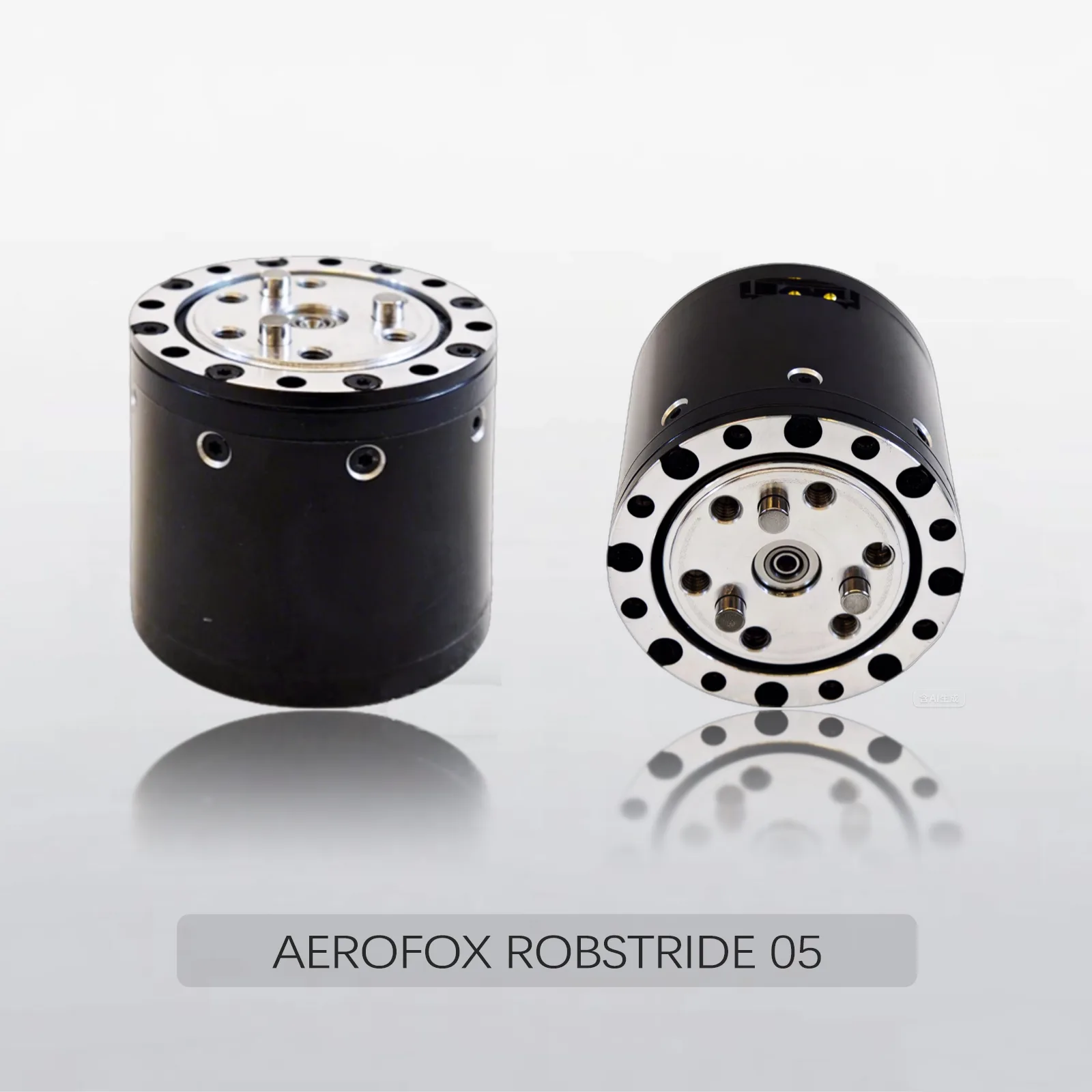 AEROFOX ROBSTRIDE 05 1