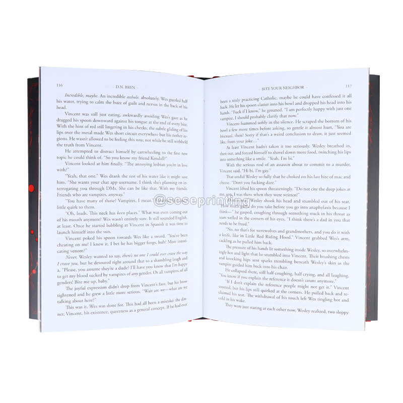 Sprayed Edge Hardcover Book Embossed Cover Book Novels Printing 7