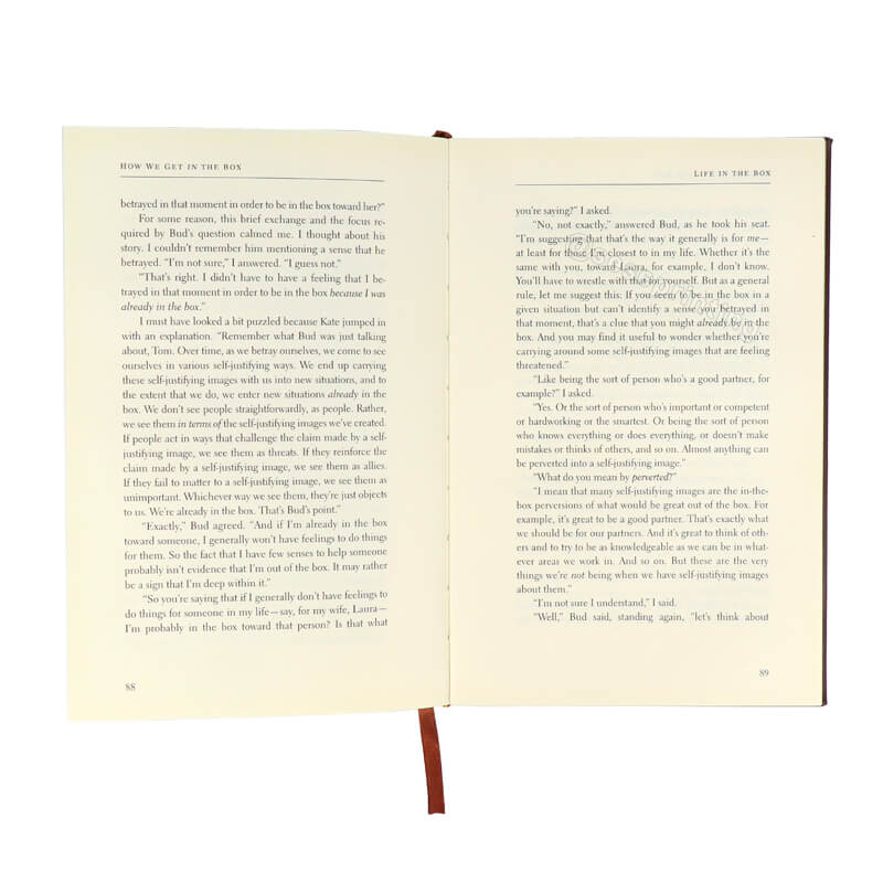 Custom Leather Bound Hardback Books Printing with Gilded Edges 8