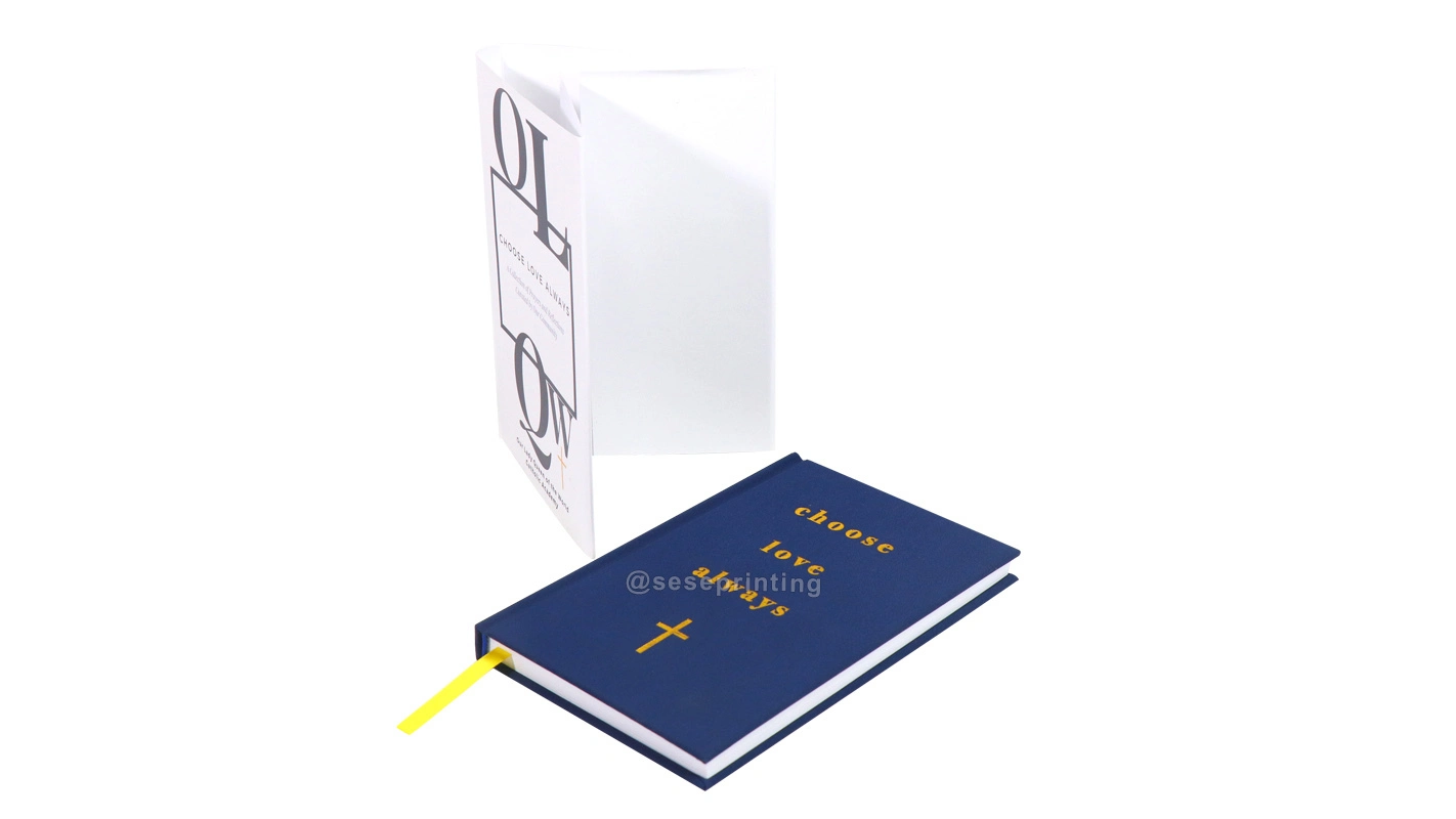 Custom Foil Cover Book Printing Service Hardcover Fiction Book 1