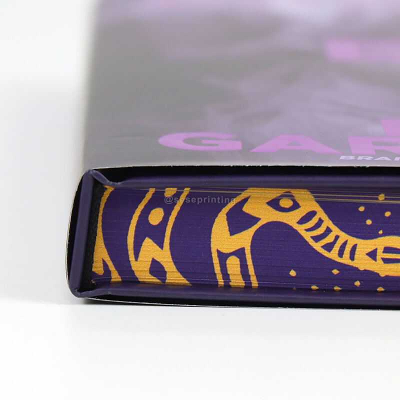 Custom Hardcover Books with Foiling Dust Jacket and Sprayed Edges 11