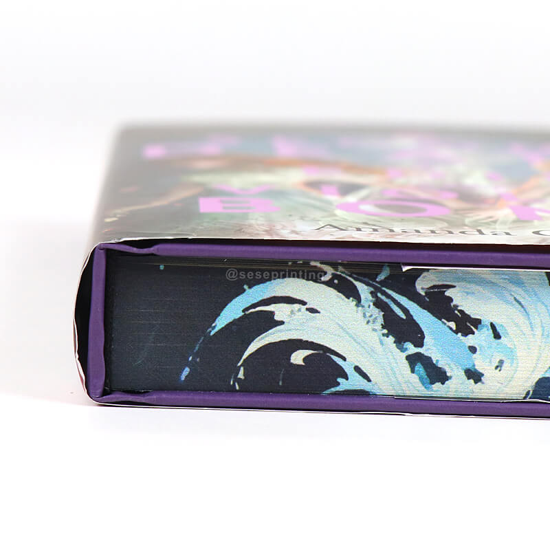 Hardcover Books Printed Foiling on the Covers and Sprayed Edges 11