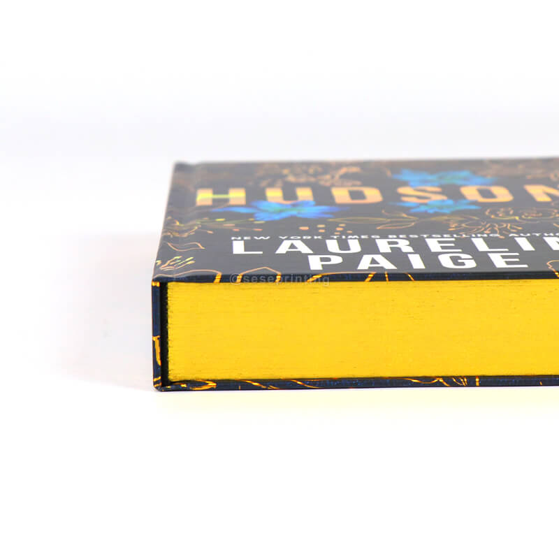 Holographic Gold Foiled Hardcover Book Printing Sprayed Edges 10