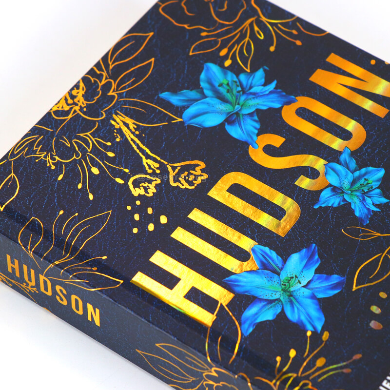 Holographic Gold Foiled Hardcover Book Printing Sprayed Edges 8