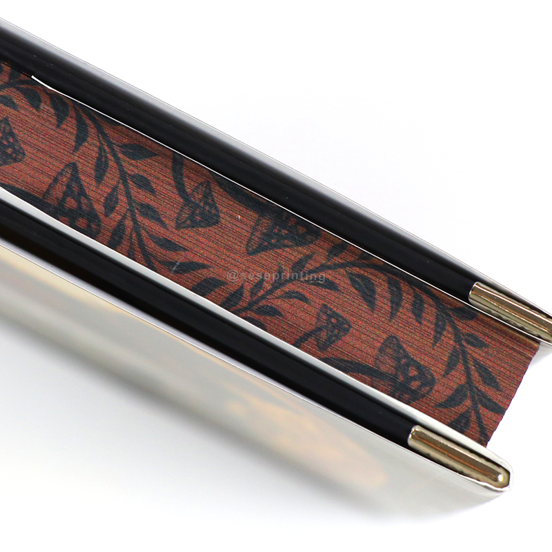 China Book Manufacturers Printing Sprayed Edge Hardcover Book 9