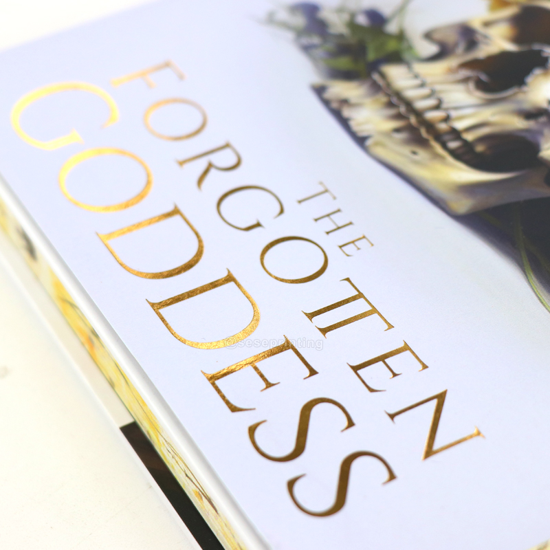 Special Edition Hardcover Books with Sprayed Edges and Foil Cover 10