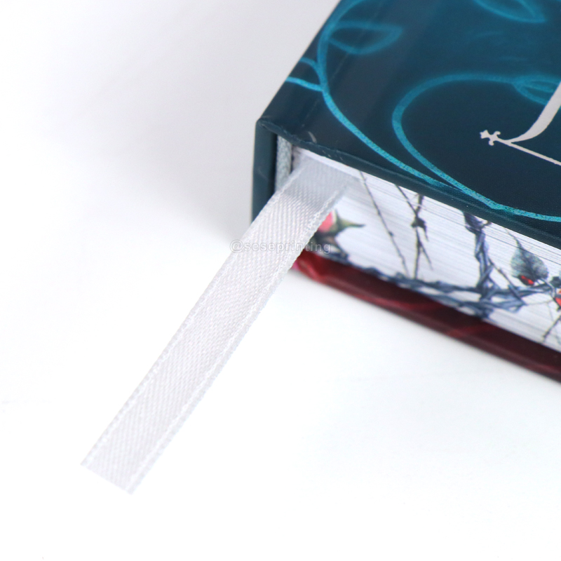 Printed Foil Matte Lamination Cover/Sprayed Edges Hardcover Books 11