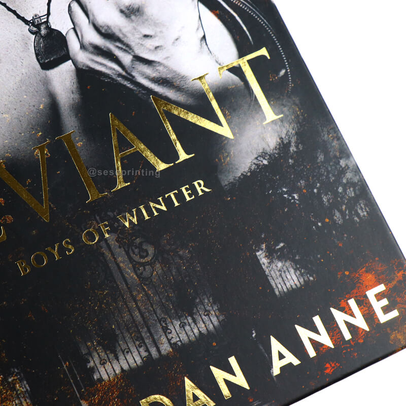 Foil Stamping Hardcover Fiction Book Printed with Sprayed Edges 9