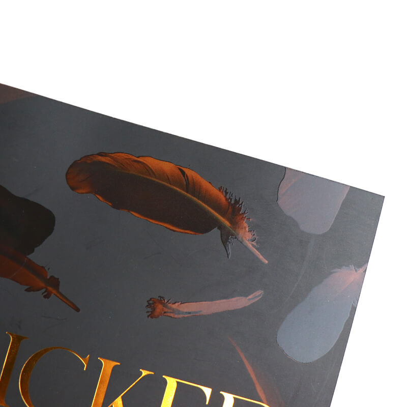 Foil Paperback Fiction Books with Sprayed Edges and UV Coating 9