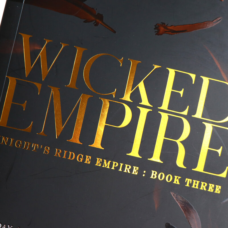 Foil Paperback Fiction Books with Sprayed Edges and UV Coating 8