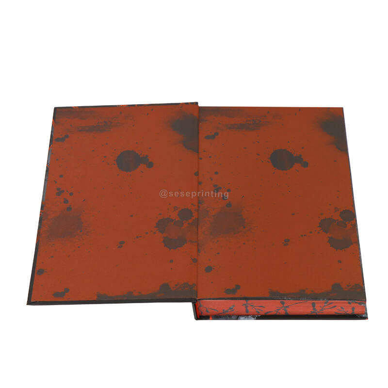 Hardcover-Fantasybuch, Dark Romance, Druck mit Farbschnitt 7