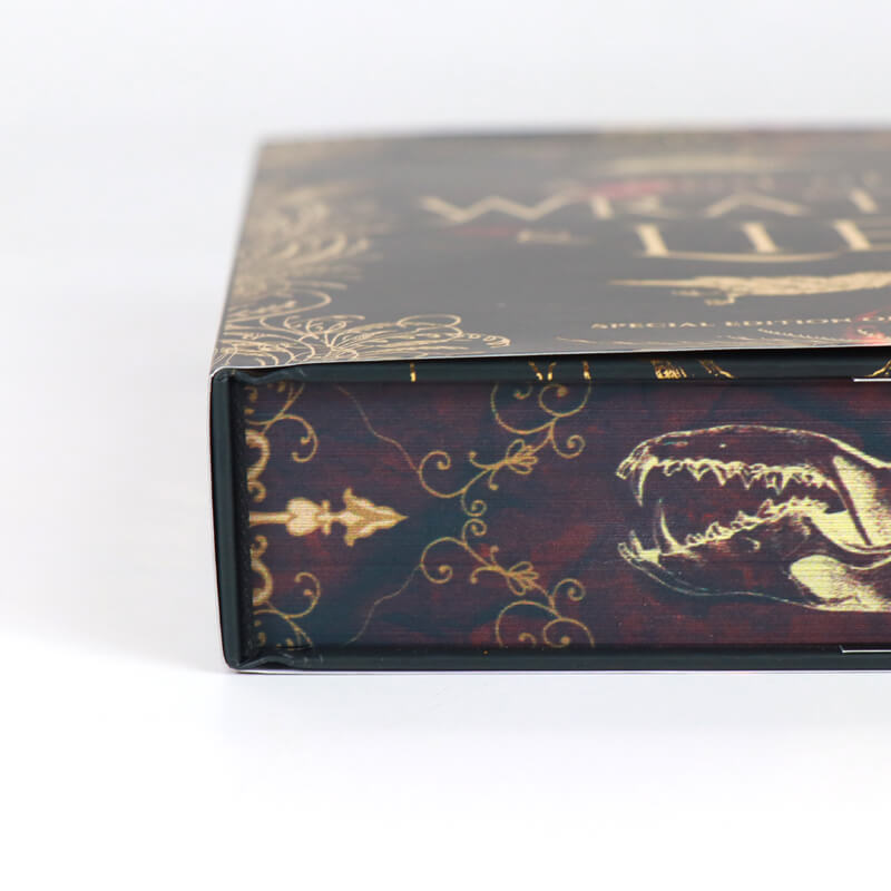 Special Edition Omnibus Hardback Book Printing with Sprayed Edges 12