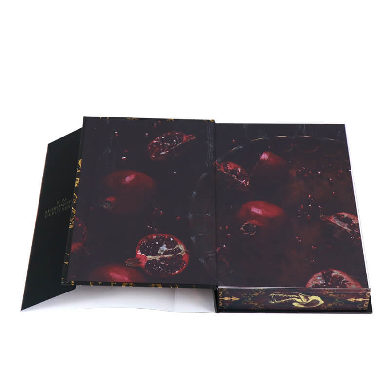 Special Edition Omnibus Hardback Book Printing with Sprayed Edges 7