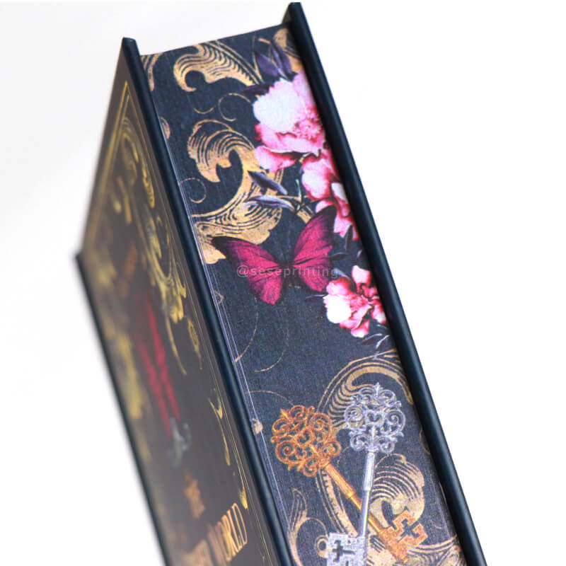 Special Edition Omnibus Hardback Printed with Foiled and Sprayed Edges 10