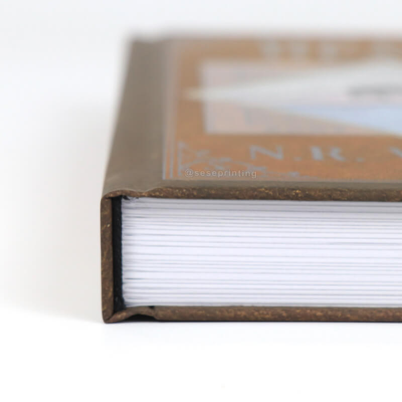 Black and White Printing Hardback Books with Spot UV Coating 10